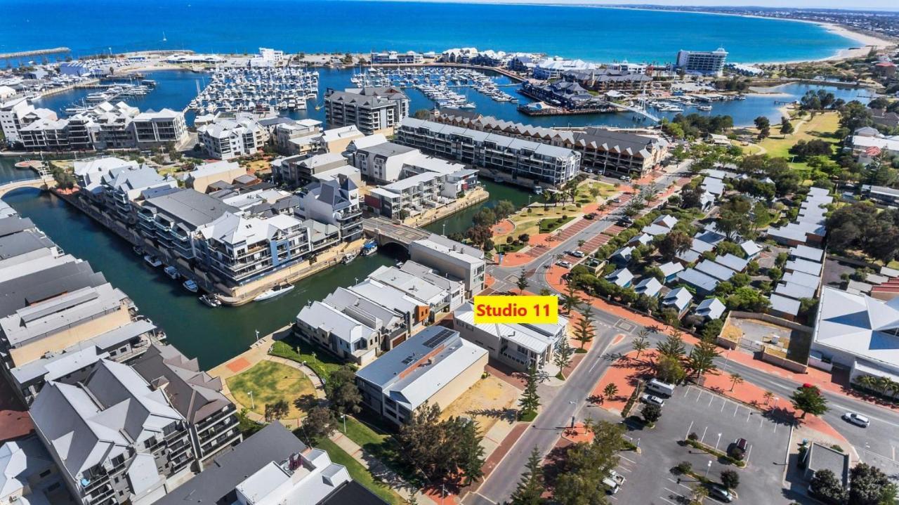 Studio 11 Mandurah Marina Exterior photo